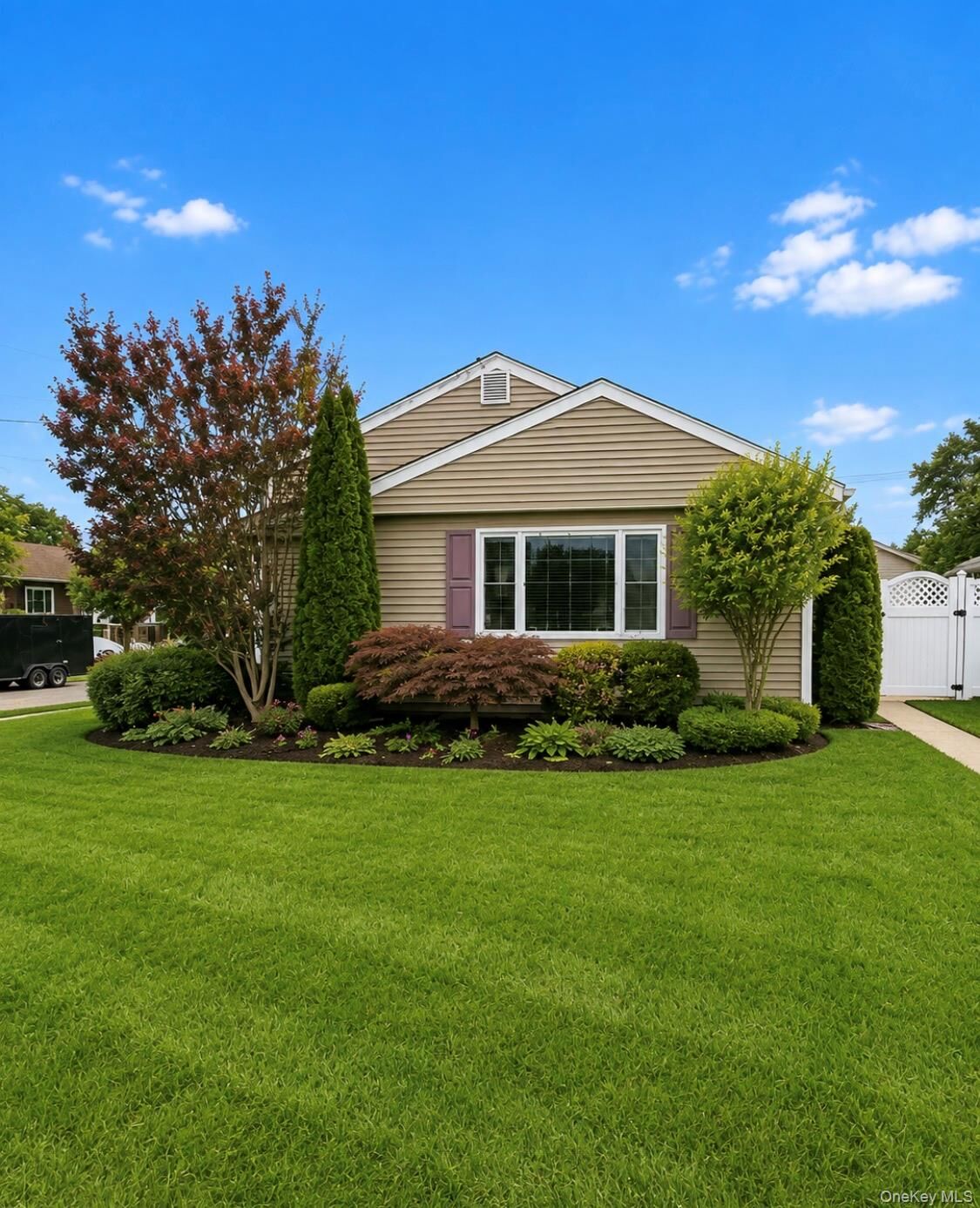 Property Photo:  2426 Freeport Street  NY 11793 