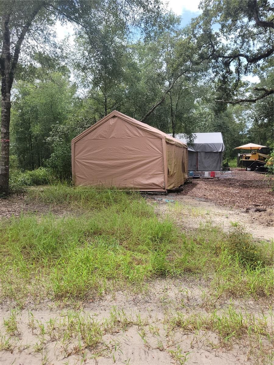Property Photo: 16518 Helen K Drive FL 34610
