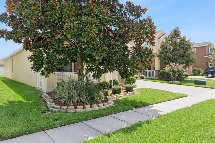 Property Photo: 1543 Caterpillar Street FL 34771