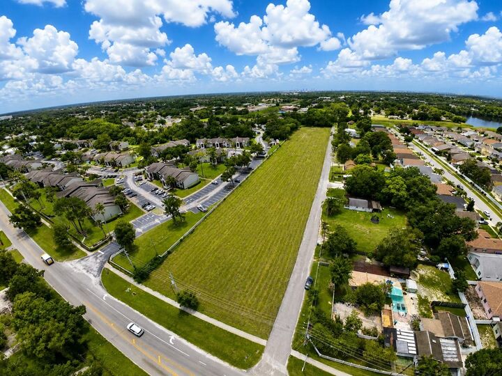 Property Photo: 8010 Carolina Lane FL 32825