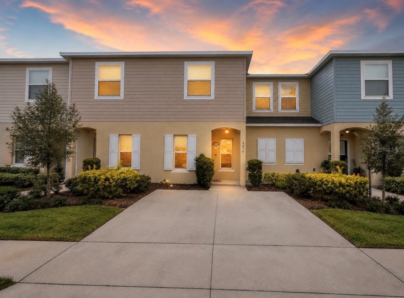 Property Photo: 4814 Coral Castle Drive FL 34746