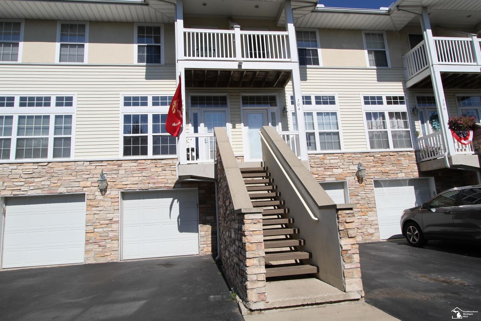Property Photo: 304 Beachwalk Trail Common MI 48157