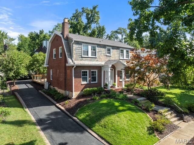 Property Photo: 7411 Parkdale Avenue MO 63105