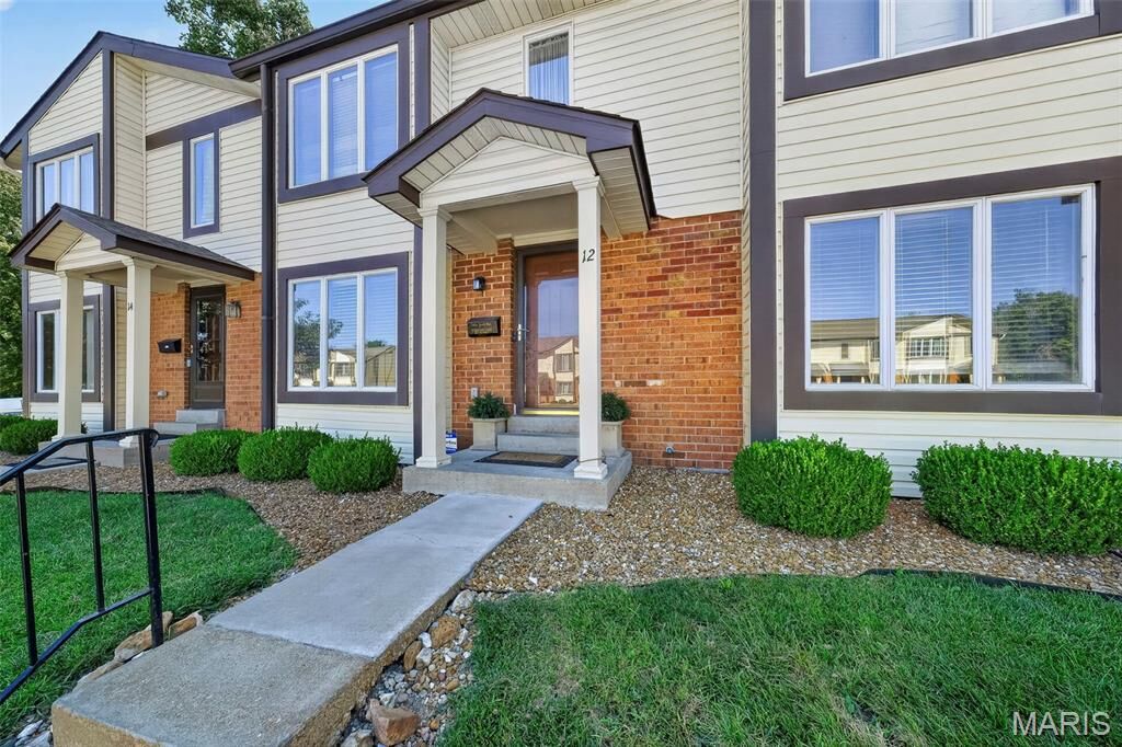 Property Photo: 12 New Hope Court MO 63033