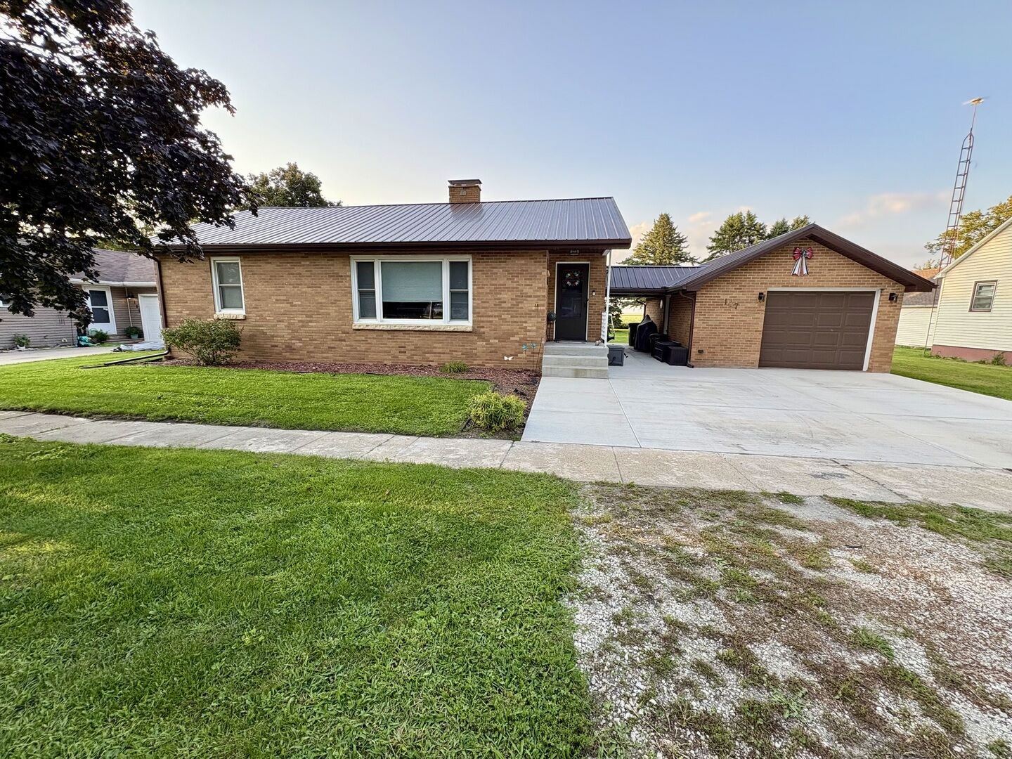 Property Photo: 107 Norton Street IL 60919