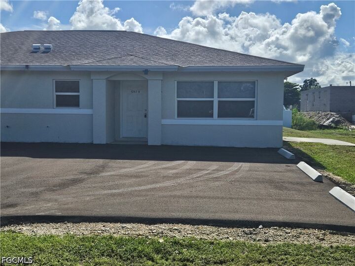 Property Photo:  1247 Bacon Avenue B  FL 33913 