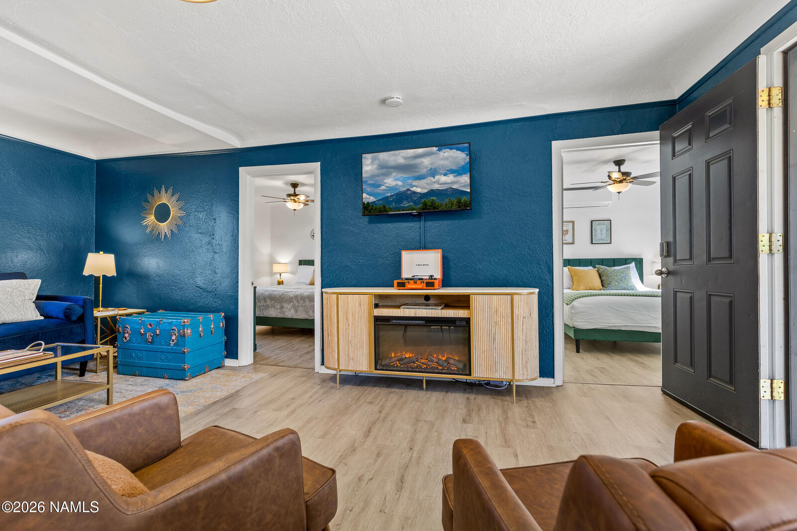 Property Photo:  817 N Beaver Street  AZ 86001 