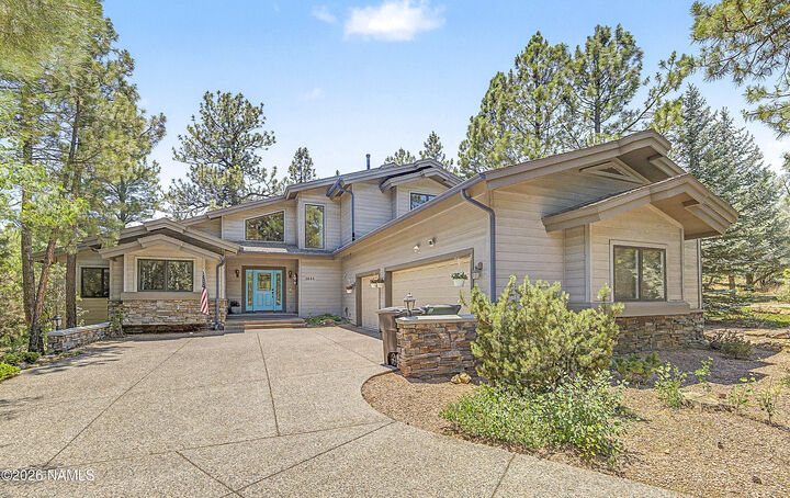 Property Photo:  2644 N Sandstone Way  AZ 86004 