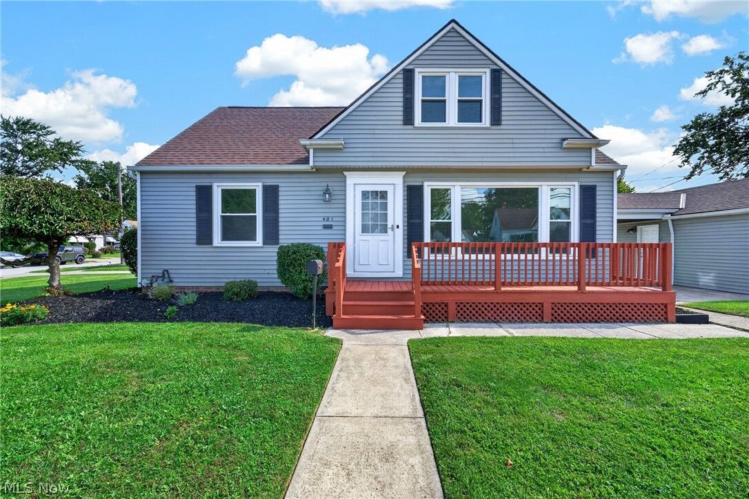 Property Photo: 401 E 288th Street OH 44095
