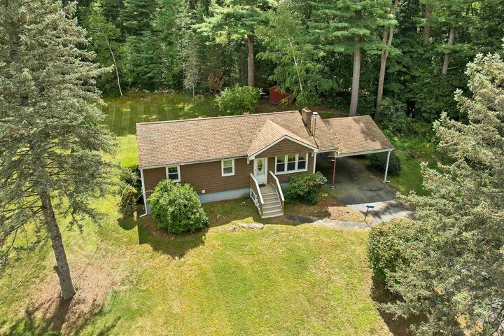 Property Photo: 21 Briar Avenue NH 03079