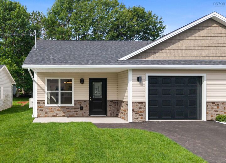 Property Photo: 15 Sunset Lane NS B6L 4J9