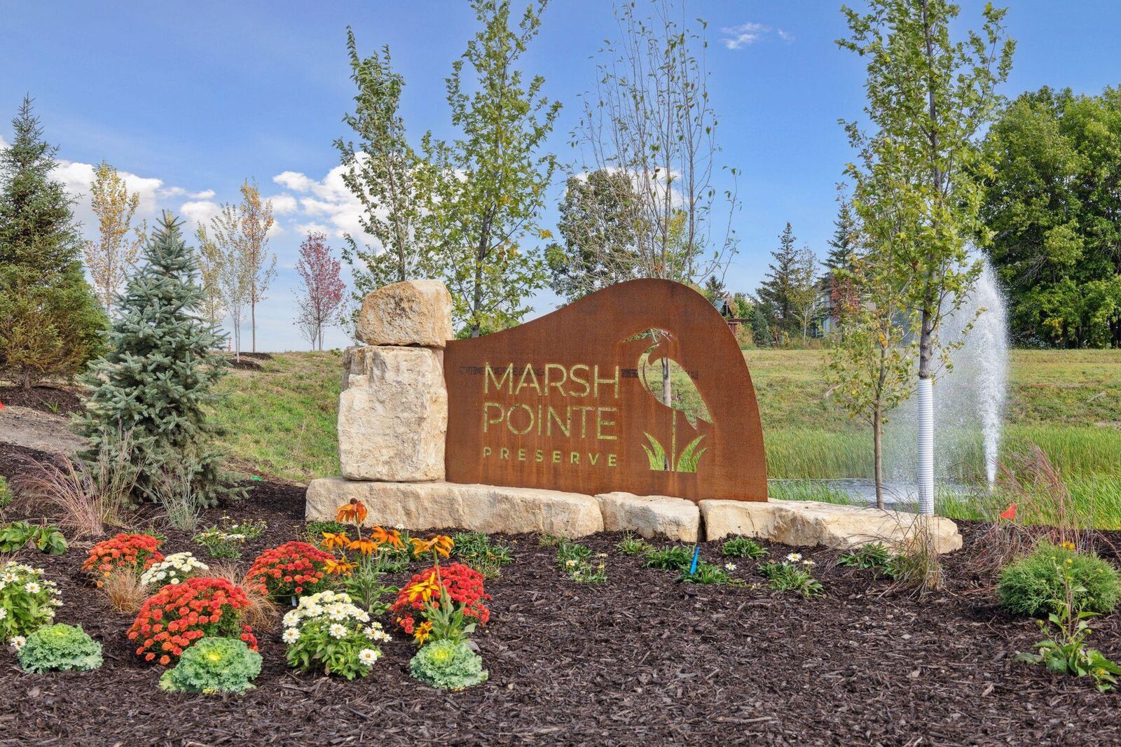 Property Photo: 1592 Marsh Pointe Court MN 55340