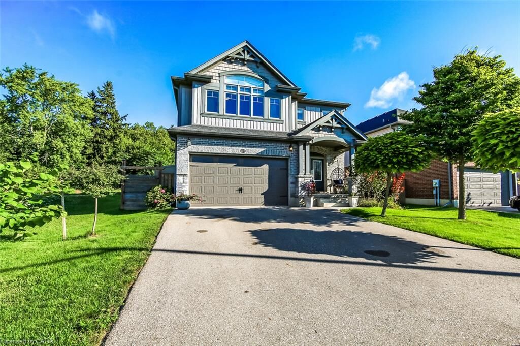 Property Photo:  277 Woodway Trail  ON N3Y 4K2 