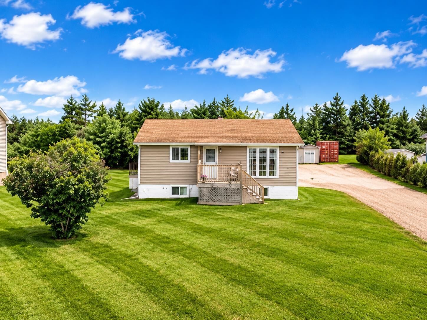 Property Photo: 12 Ives Point Road PE C0B 1T0