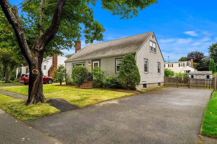 Property Photo: 18 Iverson Rd MA 01915