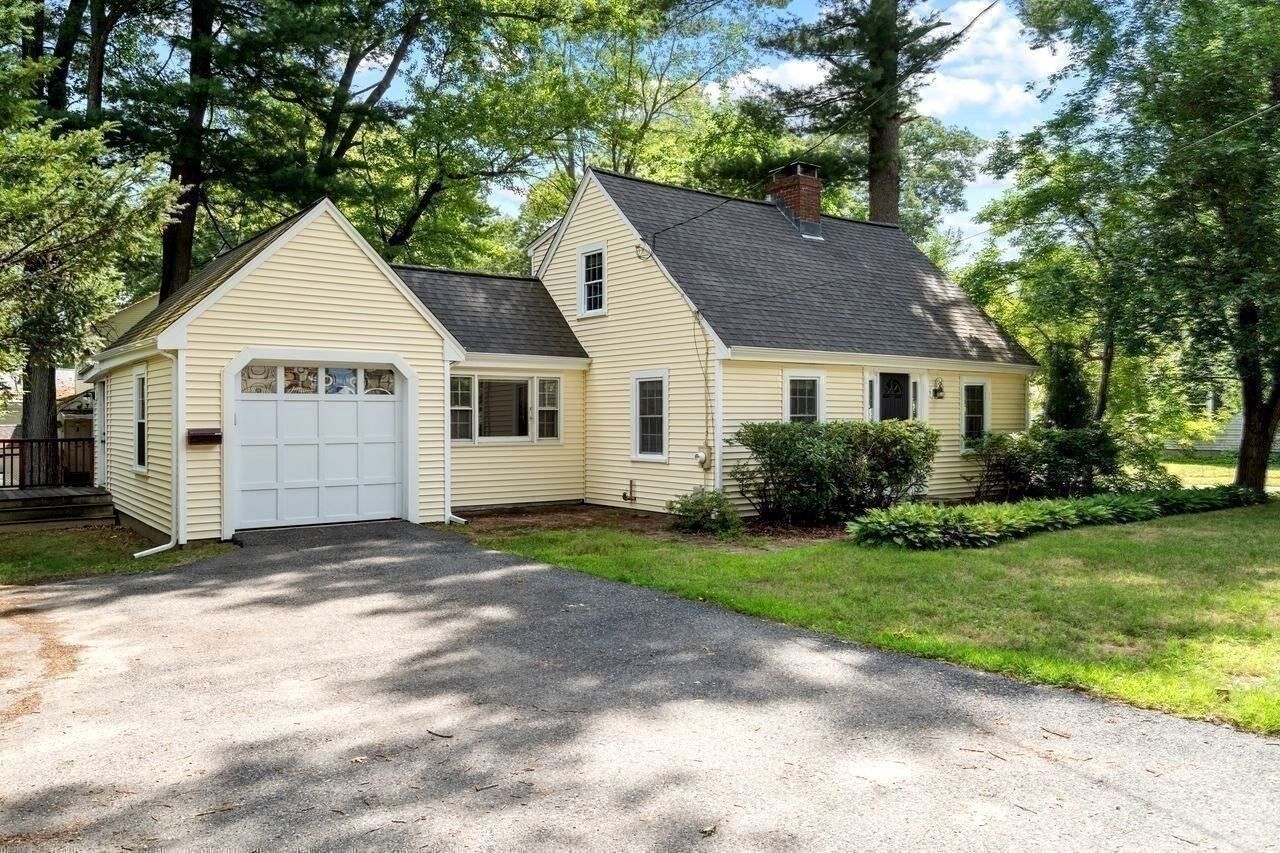 Property Photo:  197 Speen Street  MA 01760 