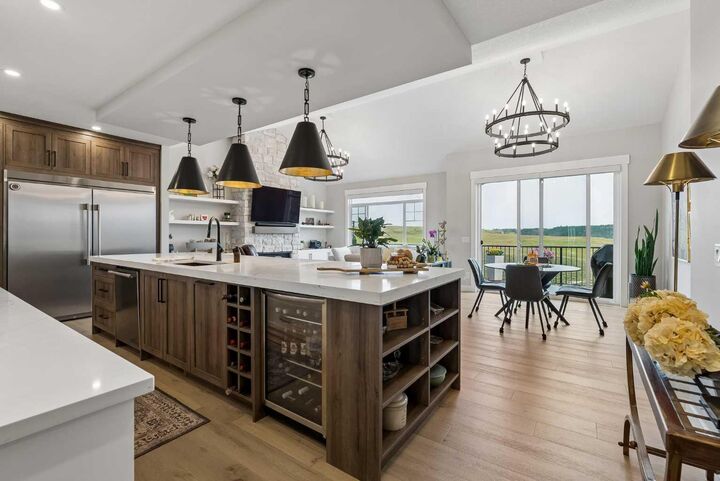 Property Photo: 13 Sunvalley View AB T4C 0X8