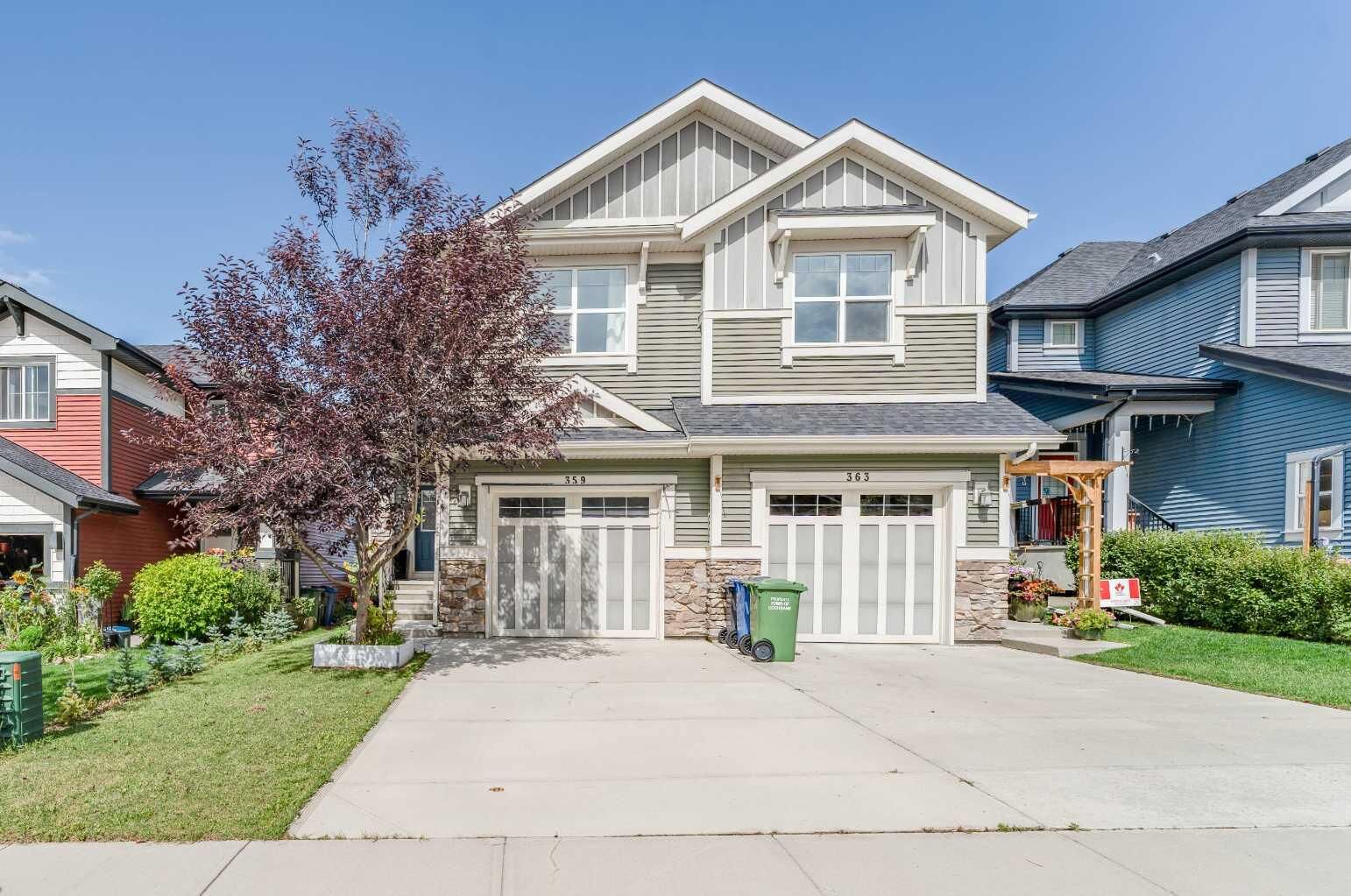 Property Photo: 359 Sunrise View AB T4C 0Z8