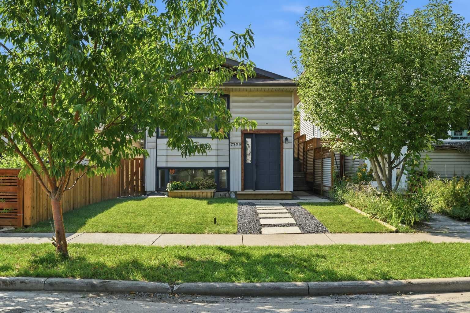 Property Photo: 2333 16 Street SE AB T2G 3R1