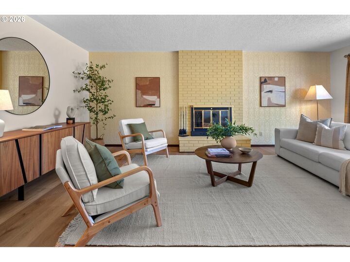 Property Photo: 18810 NE Clackamas St OR 97230