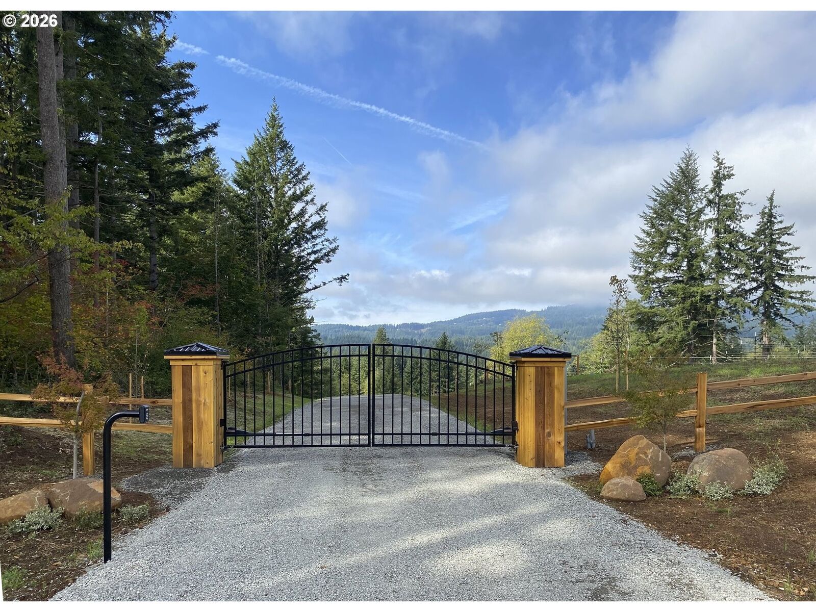 Property Photo:  1910 NE Brown Rd  WA 98671 