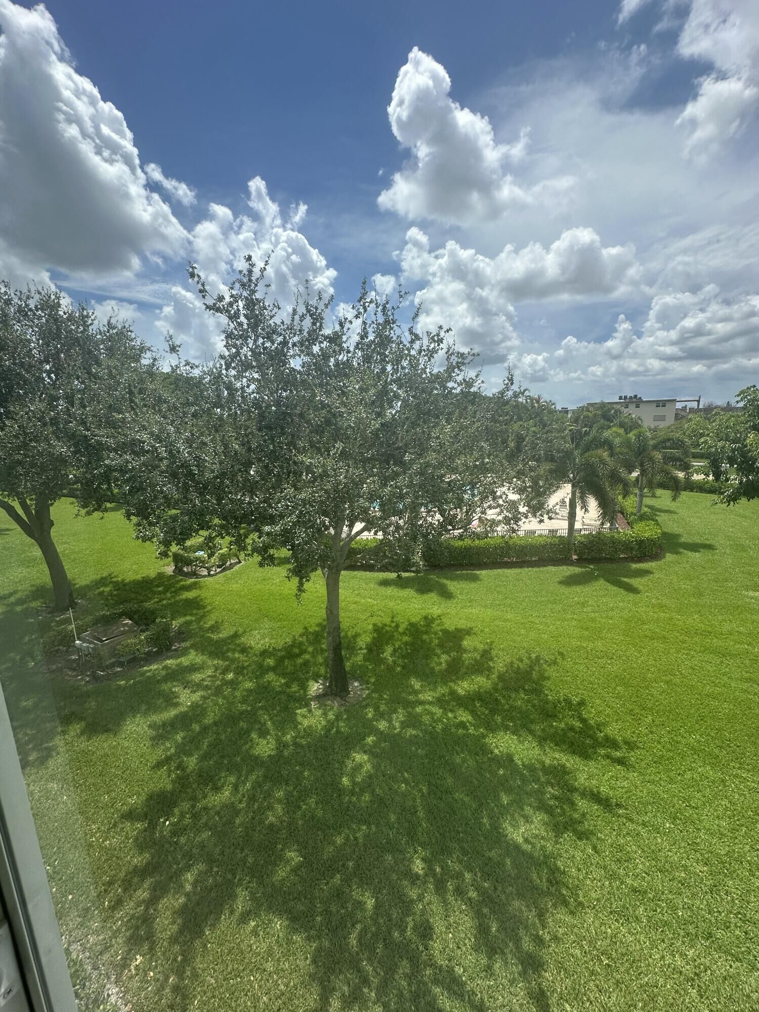 Property Photo:  205 Mansfield Way E  FL 33434 