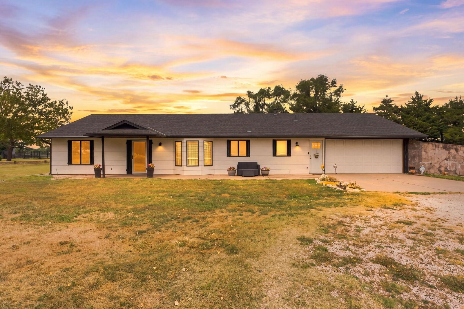 Property Photo: 2239 N 311th St W KS 67050-9201