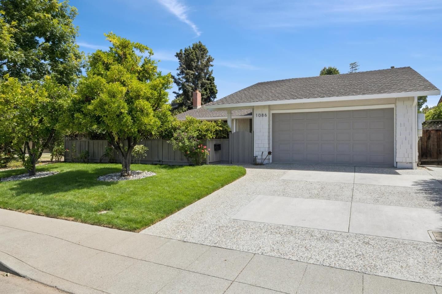 Property Photo: 1086 Robbia Drive CA 94087