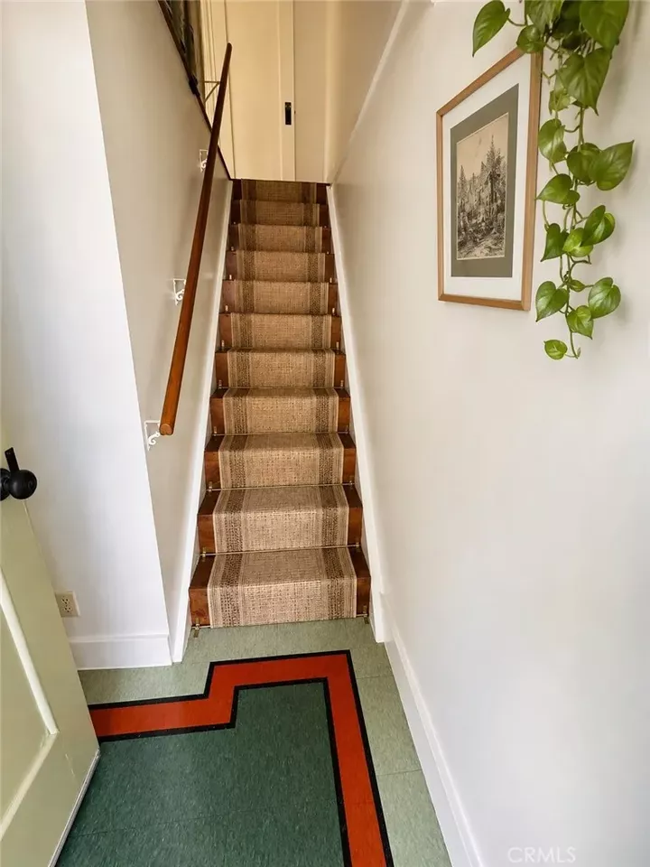 Property Photo:  326 Ohio St  CA 92805 