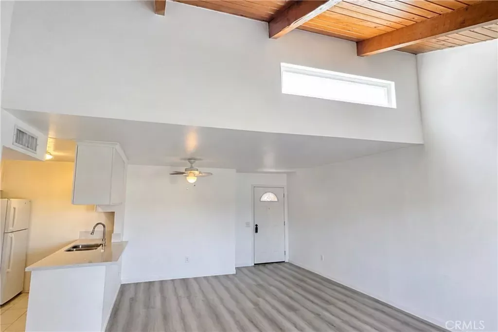 Property Photo:  10331 Lindley 229  CA 91326 