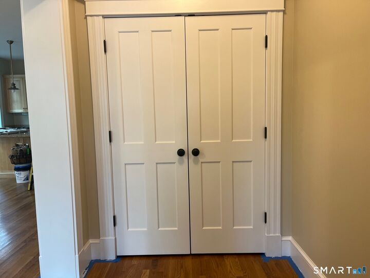 Property Photo:  217 Beacon Street  CT 06105 