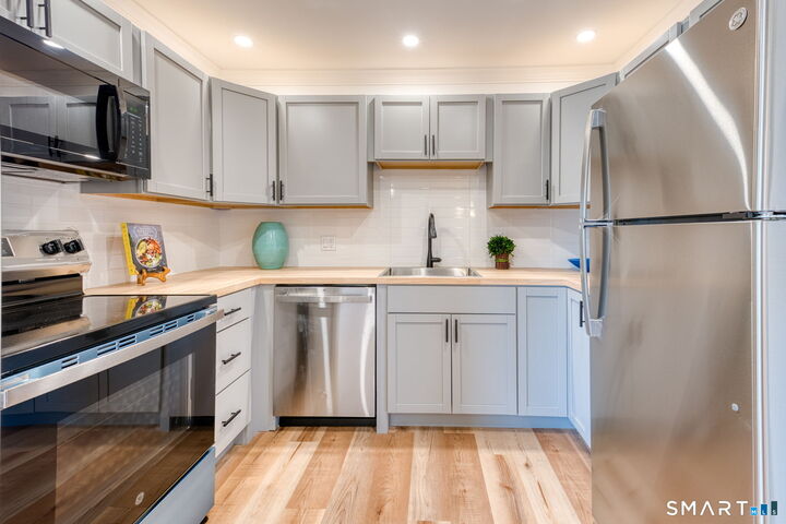 Property Photo: 443 East Mitchell Avenue 443 CT 06410