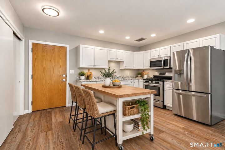 Property Photo: 22 North Lake Drive D2 CT 06517