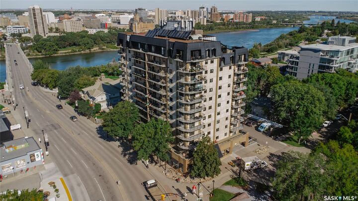 Property Photo:  611 University Drive 404  SK S7N 3Z1 