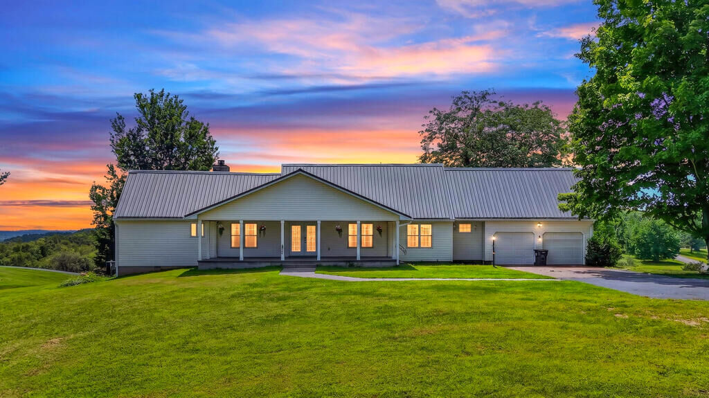 Property Photo:  7 Robin Hill Lane  OH 45640 