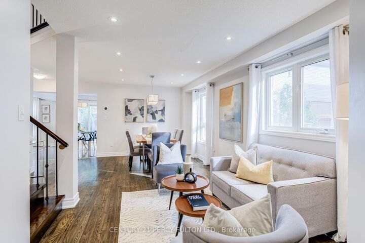 Photo de la propriété:  9 Urwin Street  ON L1T 0G7 