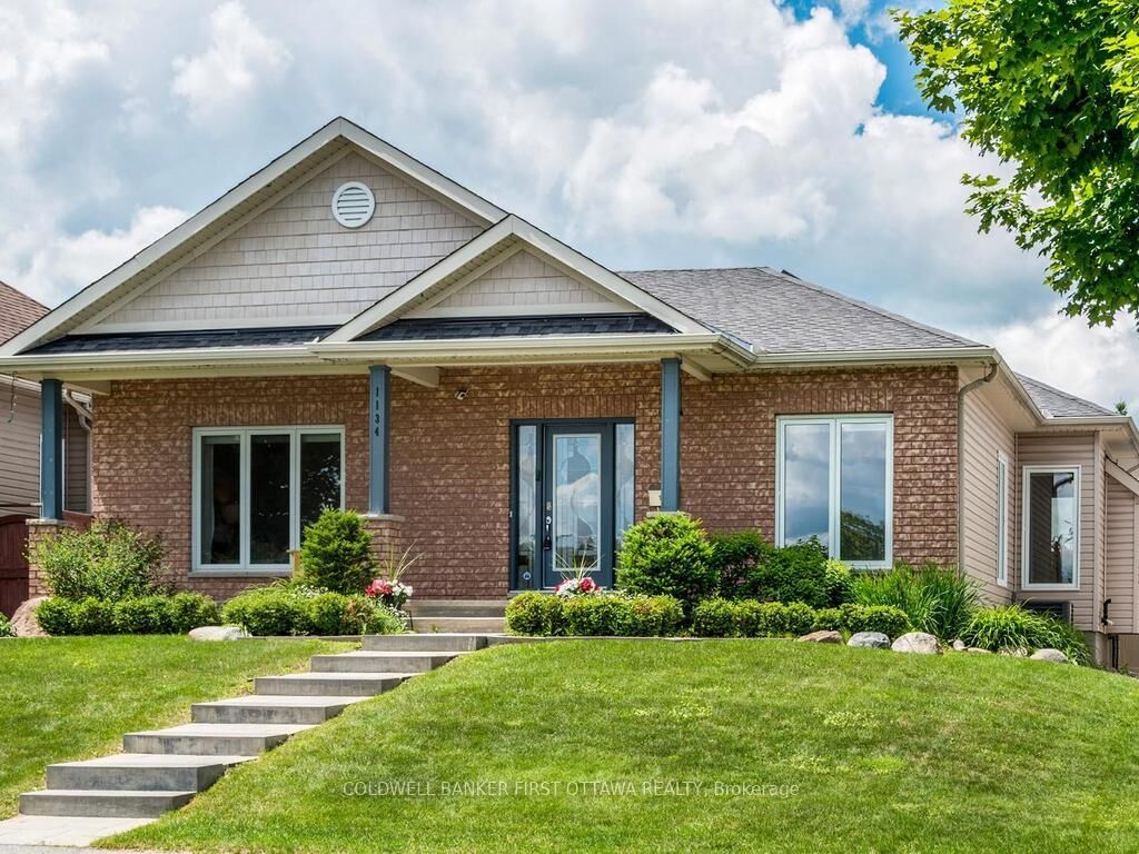 Property Photo:  1134 Stittsville Main Street  ON K2S 0B9 