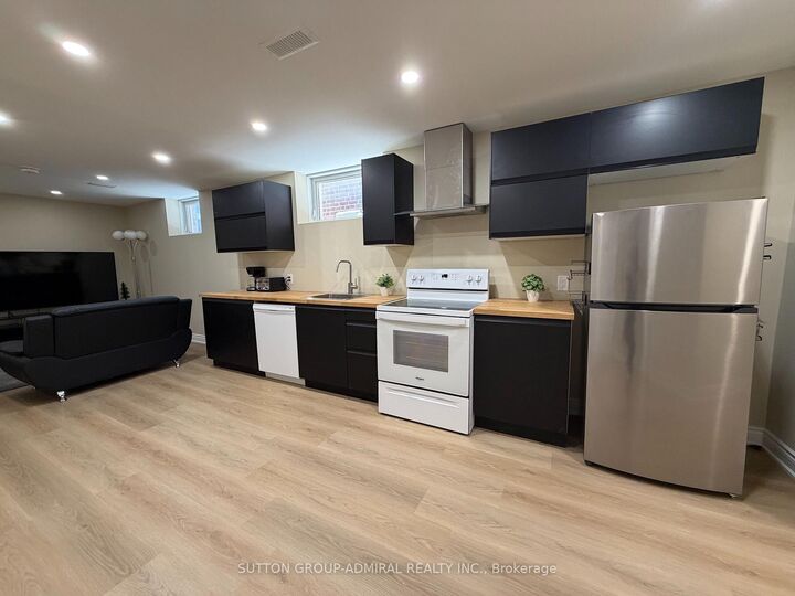 Property Photo:  232 Frederick Curran Lane  ON L3X 3J3 