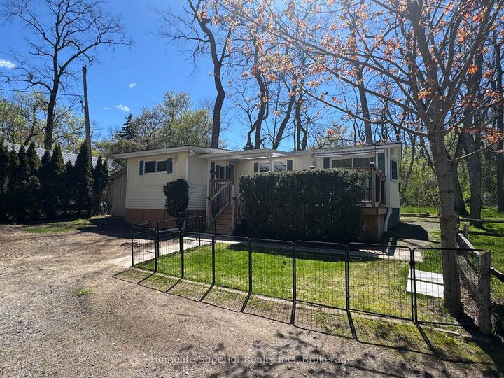 485-5139 Halstead Beach Road 5 — photo 1