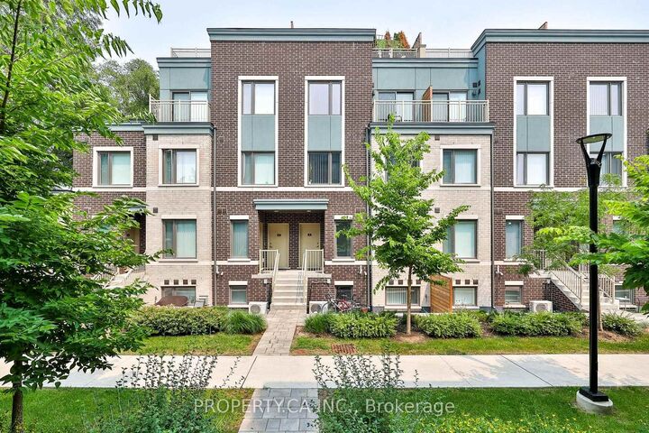 Property Photo: 20 William Jackson Way 86 ON M8V 0J7