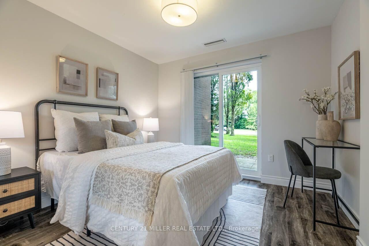 Property Photo:  165 Cherokee Boulevard 199  ON M2J 4T7 