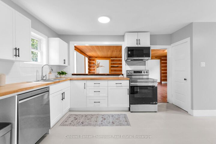Property Photo:  254 Main Street  ON P0A 1M0 