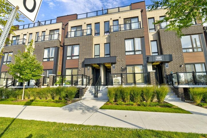 Property Photo:  235 McLevin Avenue 4  ON M1B 0E8 