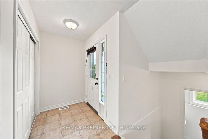 Property Photo: 800 West Ridge Boulevard 125 ON L3V 0A1