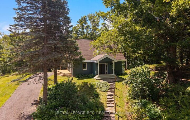 Property Photo: 757186 2nd Line E ON L9V 0G7