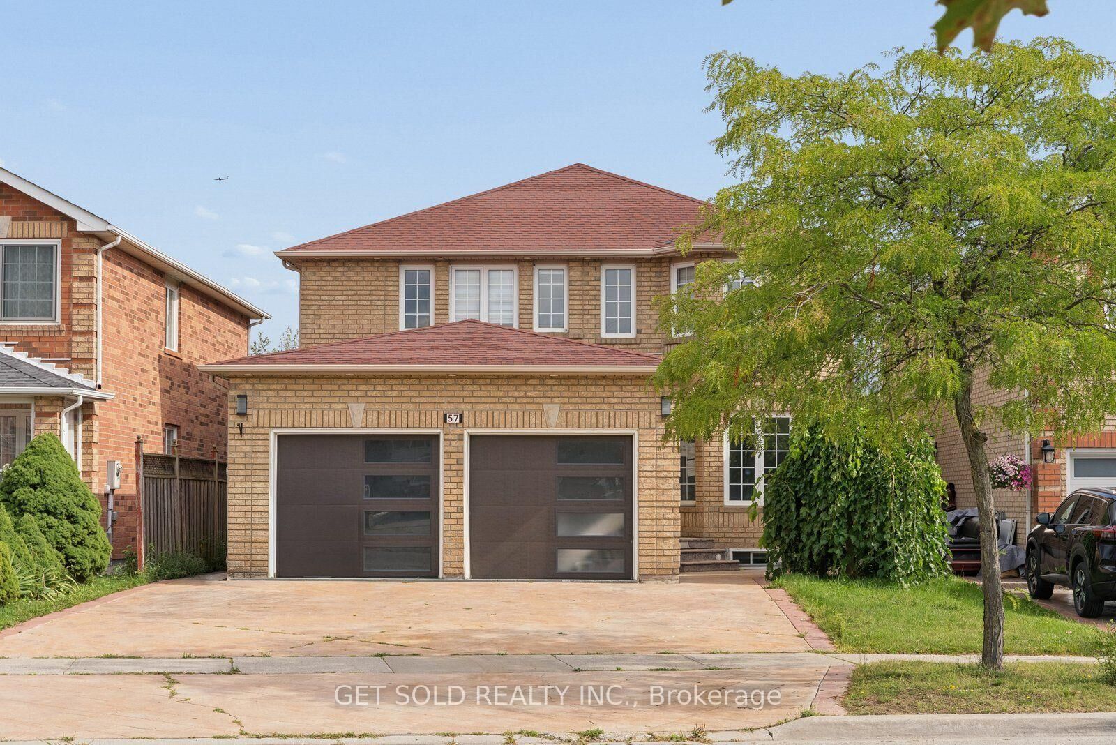 Property Photo: 57 Oaklea Boulevard ON L6Y 4W7