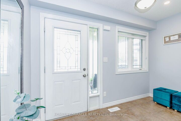Property Photo: 39 Washburn Drive ON N1E 0B6