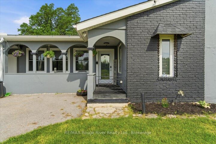 Property Photo:  15 Healey Falls Drive  ON K0L 1L0 