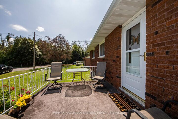 Property Photo:  796 Maple Drive  ON K0L 1T0 