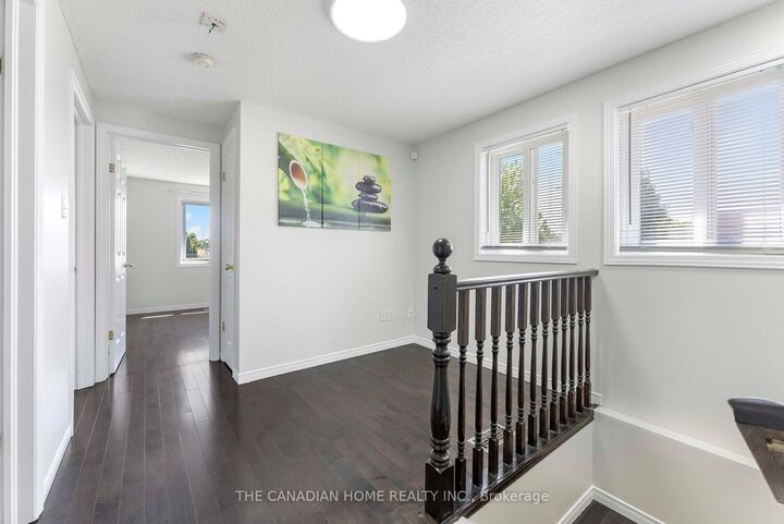 Property Photo:  500 Robert Ferrie Drive  ON N2P 2T7 
